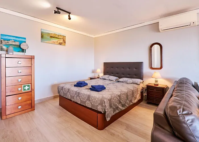 Carina Mit Wunderschoenen Meerlblick 公寓 Armação de Pêra