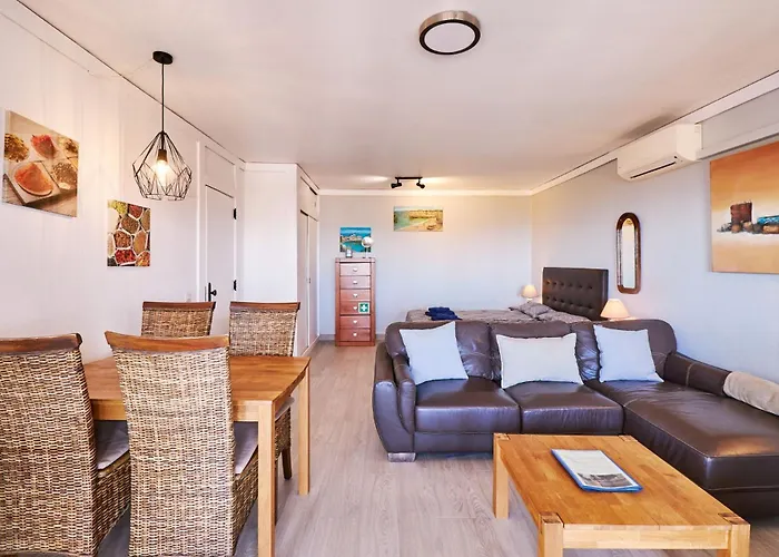 Carina Mit Wunderschoenen Meerlblick 公寓 *